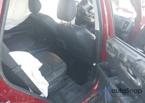 2025 Nissan Pathfinder Sl Fwd z USA, uszkodzony, nr VIN 5N1DR3CB6SC223520